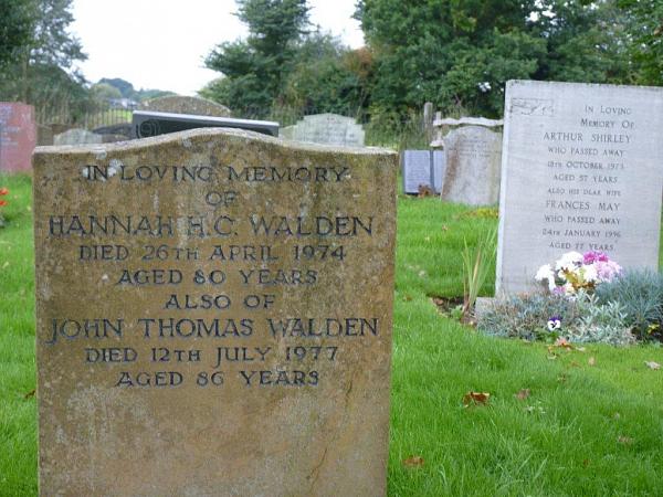 Grave photo